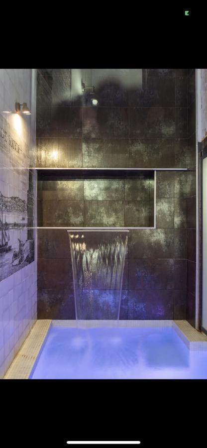 Experiencia En Triana Apartment Seville Luaran gambar